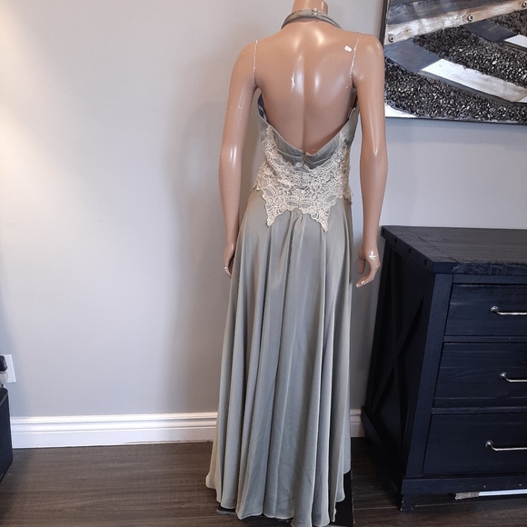 Vintage Joseph Ribkoff Halter Dress Sage Green Gold Crochet Maxi Sleeveless Gown - Picture 7 of 16